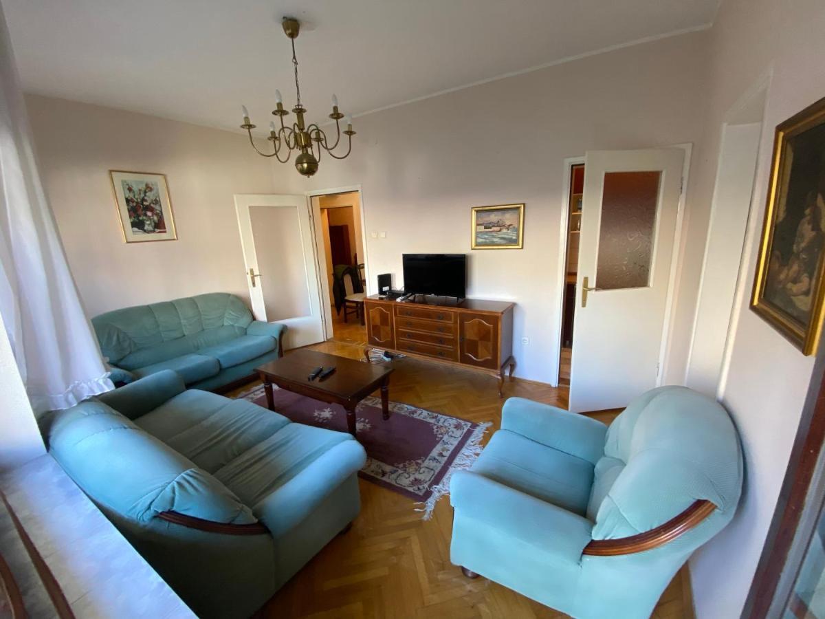 Appartement Stan Novi Sad 5G Wifi Extérieur photo